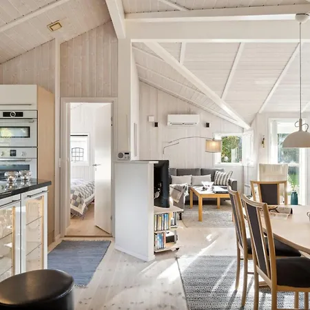 Feriehus Hilaria - 1-4km From The Sea By Interhome Vejby