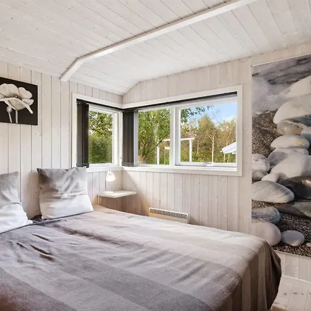 Hilaria - 1-4km From The Sea By Interhome Feriehus Vejby